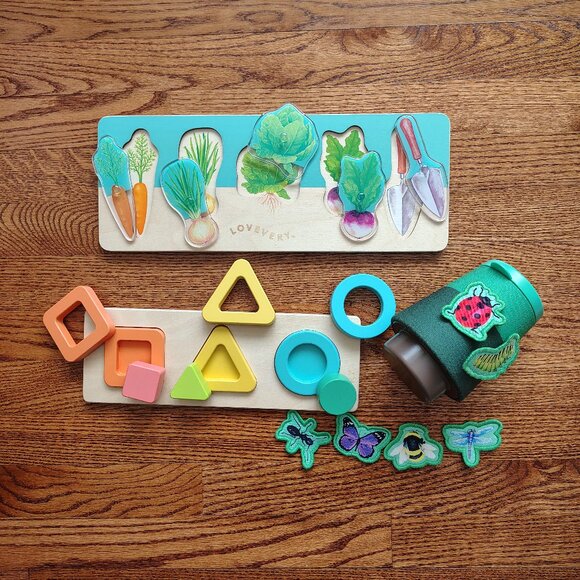 Lovevery Toys - Adventurer and Realist playkits16-21 months. Puzzles and bugs. - Picture 2 of 3